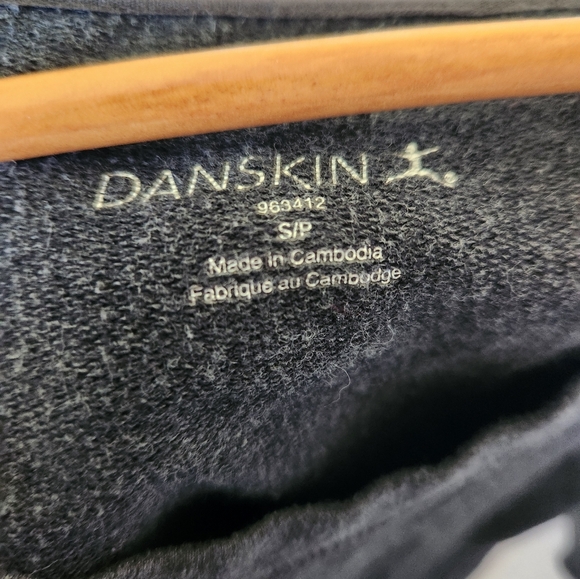 Danskin Sweatshirt with Kangaroo Pocket - Picture 4 of 4